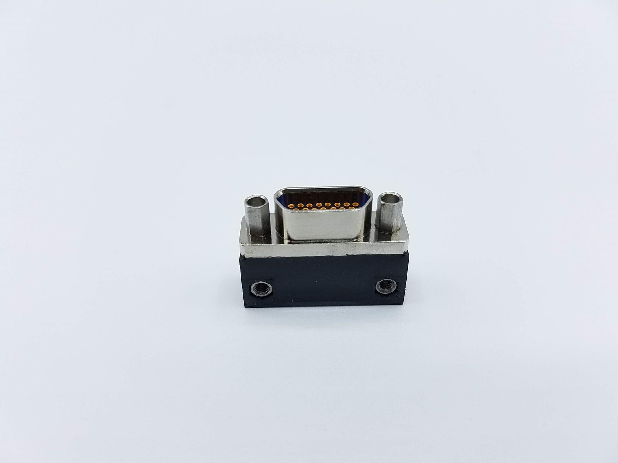 ナショナルストックナンバーの写真 5935-01-375-2288
