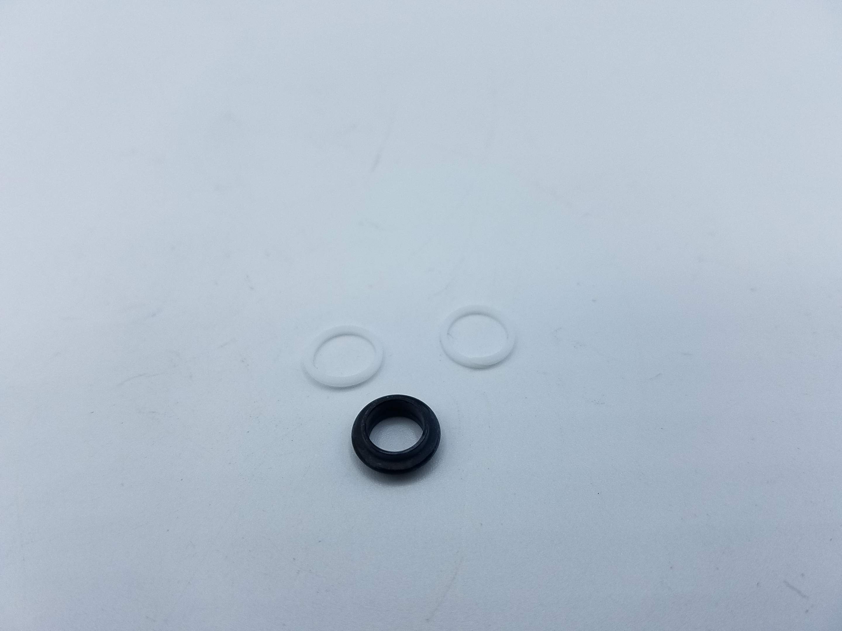 ナショナルストックナンバーの写真 5330-00-126-0434