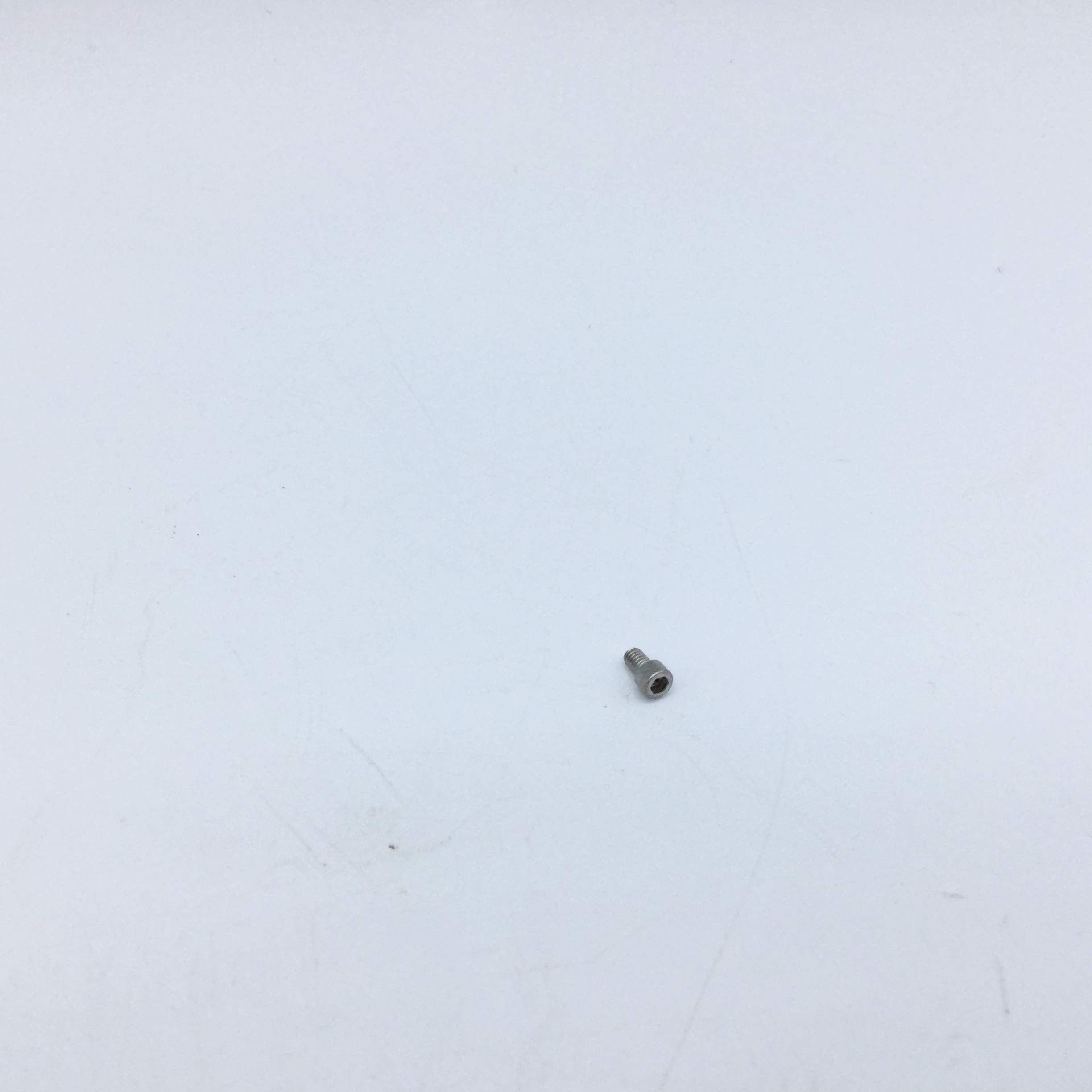 ナショナルストックナンバーの写真 5305-00-467-0203