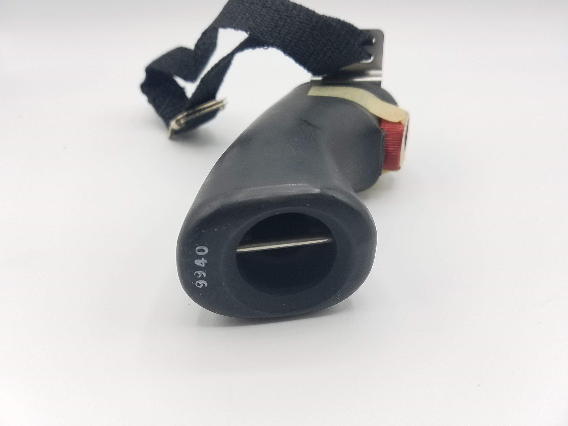 ナショナルストックナンバーの写真 5930-01-406-2255