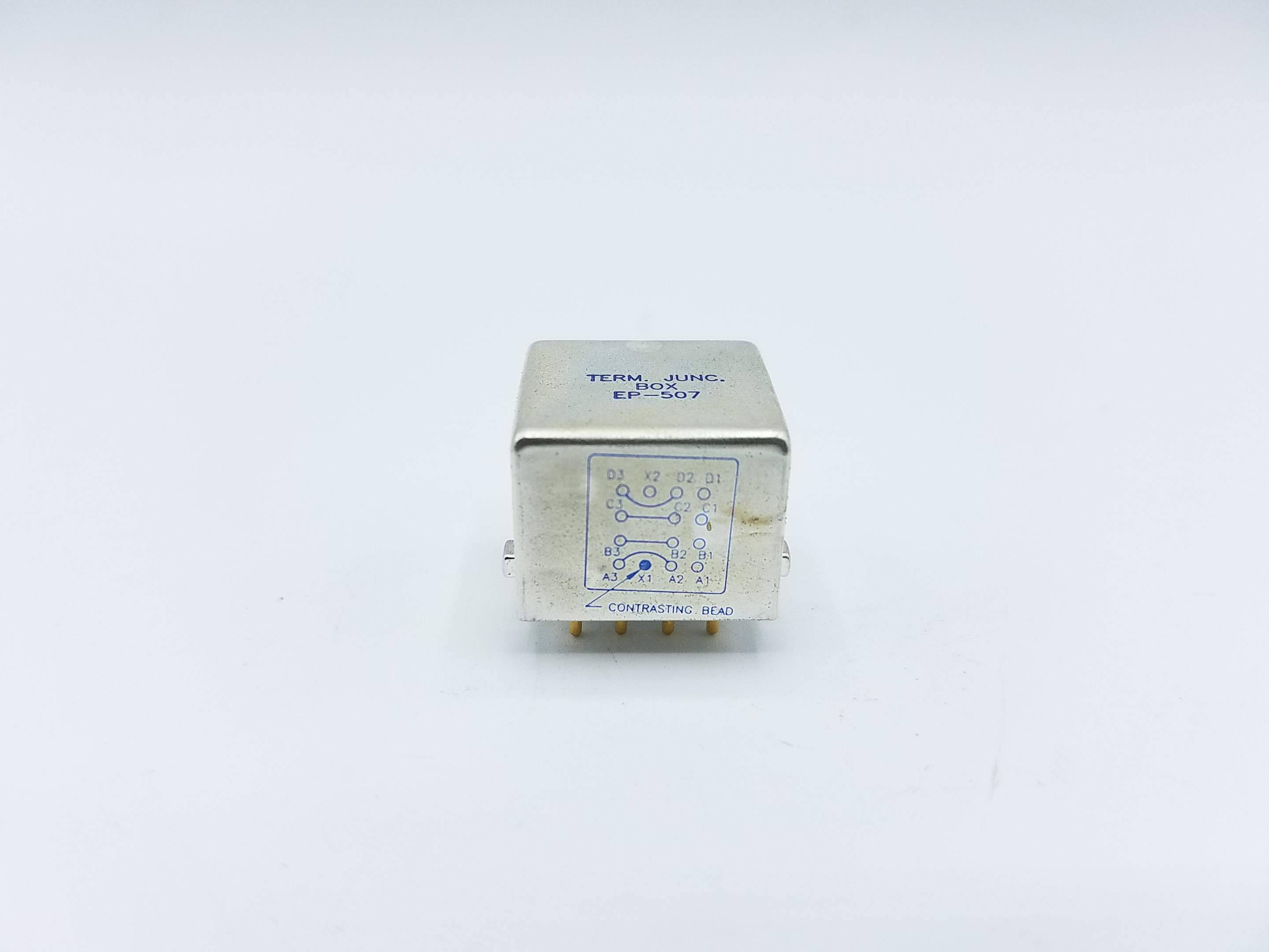 ナショナルストックナンバーの写真 5940-01-454-5226