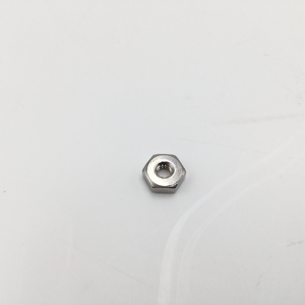 ナショナルストックナンバーの写真 5310-00-587-7630