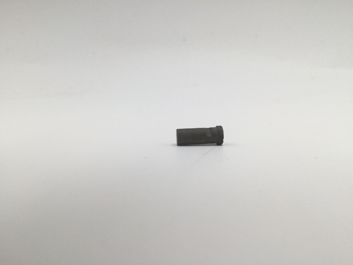 ナショナルストックナンバーの写真 5315-01-479-0126