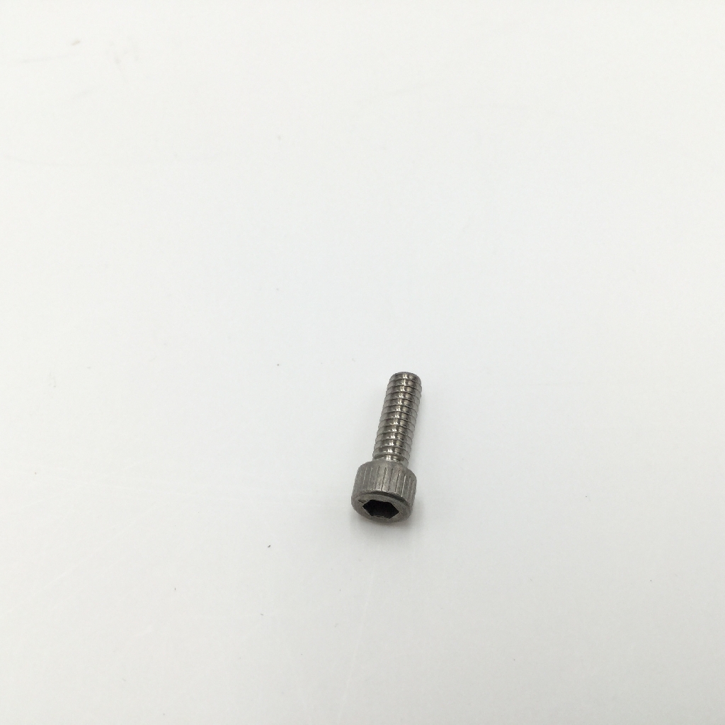 ナショナルストックナンバーの写真 5305-01-132-5611
