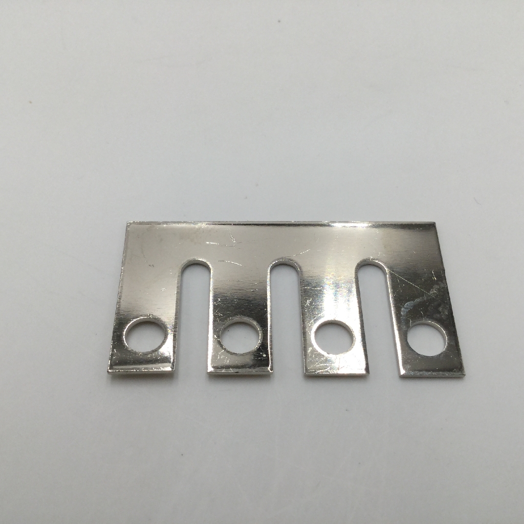 ナショナルストックナンバーの写真 6150-01-121-9845