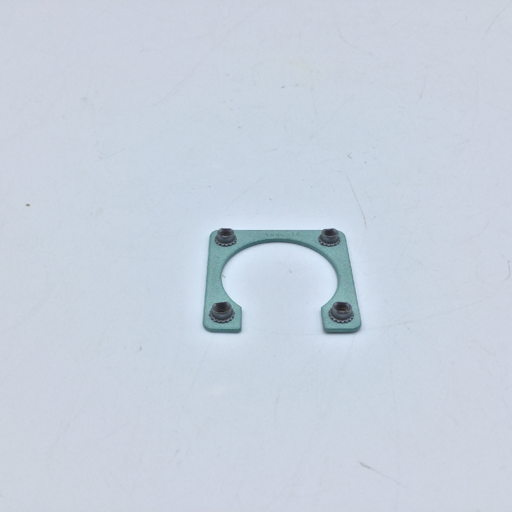 ナショナルストックナンバーの写真 5935-01-078-6786