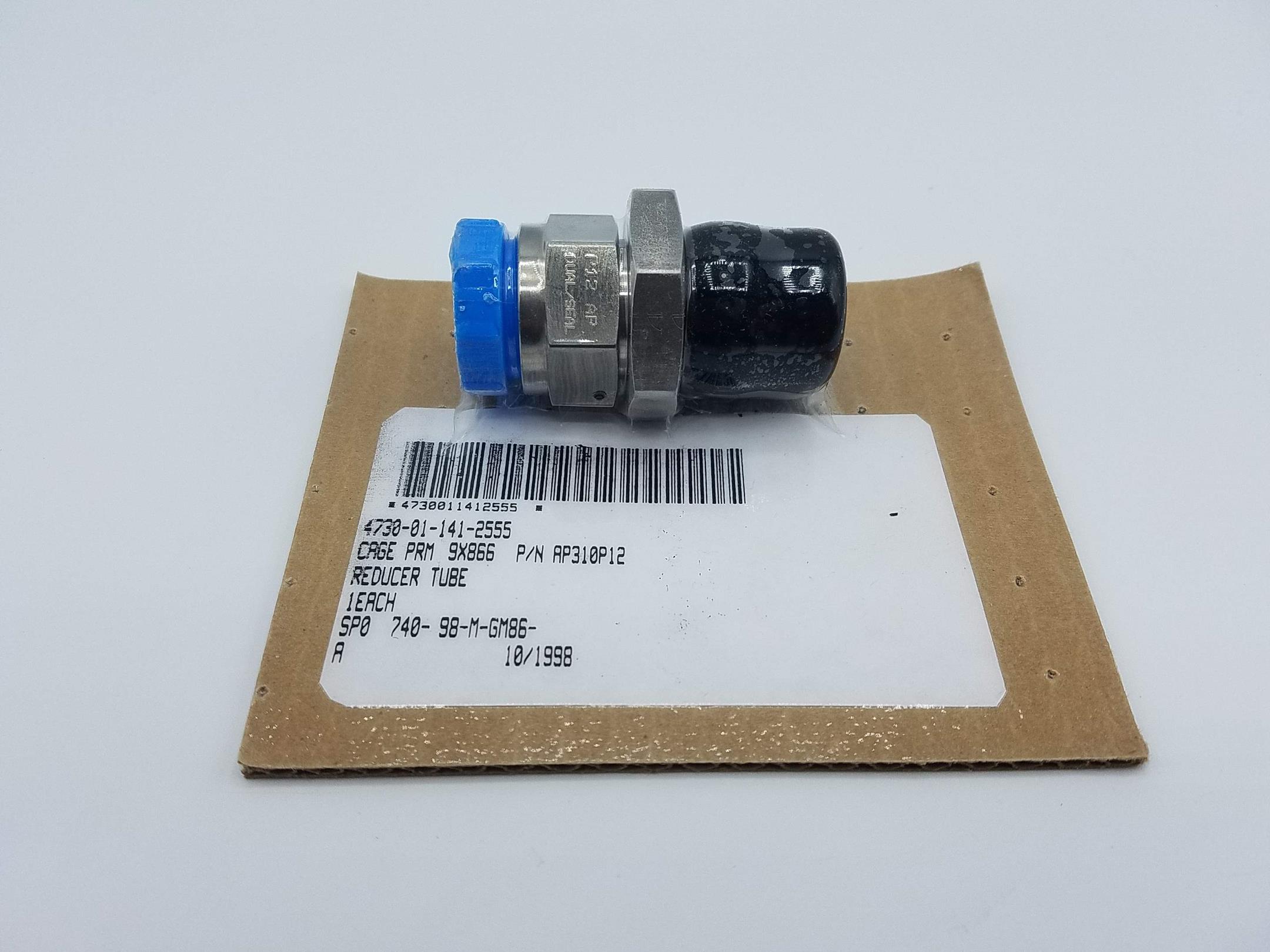 ナショナルストックナンバーの写真 4730-01-141-2555